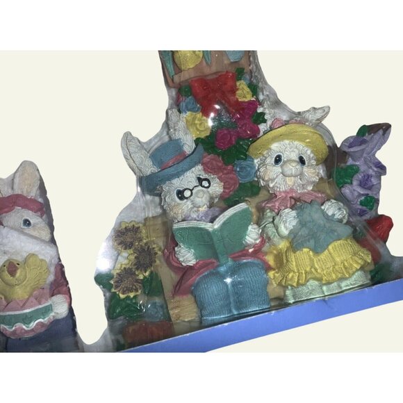 Easter Jubilee 3 Piece Figurine Set   Easter Village Figurines Never used - Picture 3 of 10